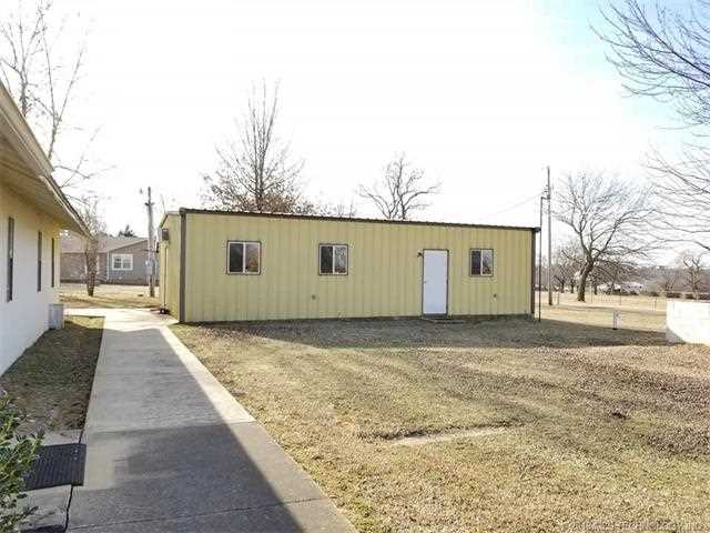 5DC8F593-A7B8-4253-8EF9-87DCC191850D