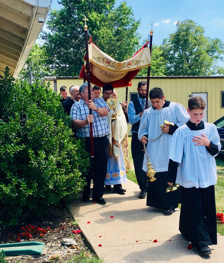 0CF4EDB0-941D-45EA-AAAC-13907D66A747