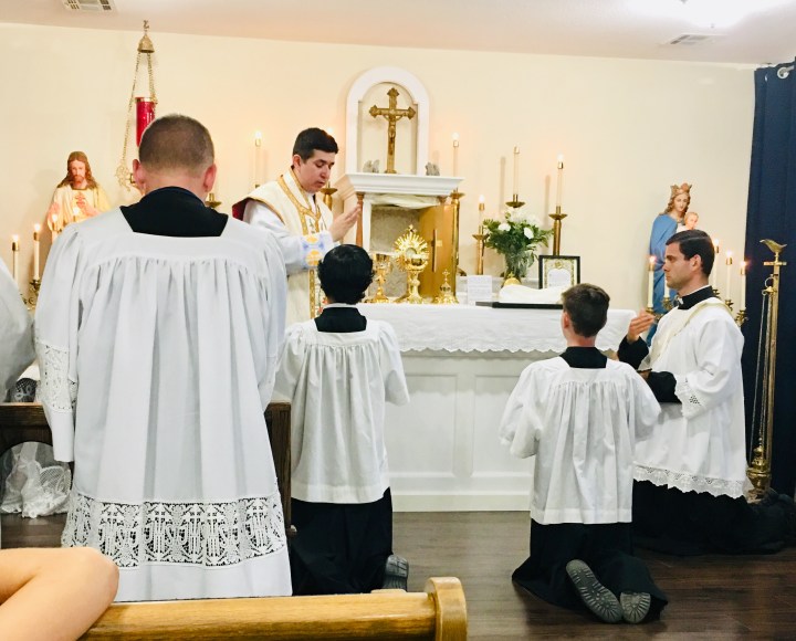 5959A714-2CB8-4188-B8D4-B4F35F10C575